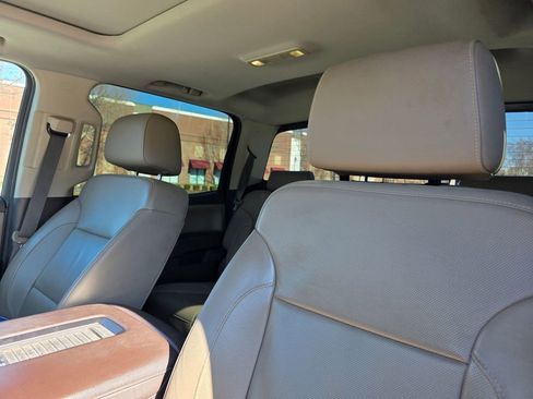 Used 2017 GMC Sierra 1500 SLT w/ SLT Premium Package image 9