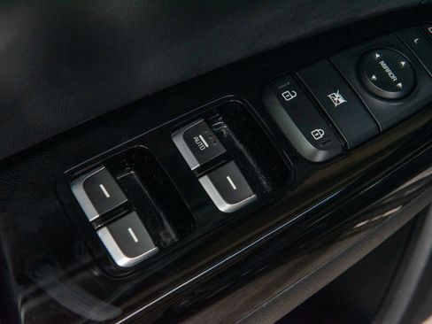 Used 2020 Kia Sportage SX image 32