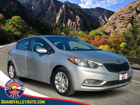 Used 2015 Kia Forte EX FWD image 1