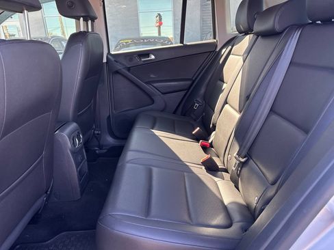 Used 2017 Volkswagen Tiguan S AWD/4WD image 22