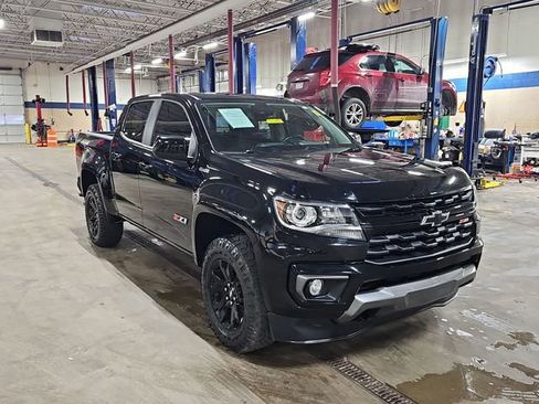 Used 2021 Chevrolet Colorado Z71 w/ Z71 Midnight Edition AWD/4WD image 10
