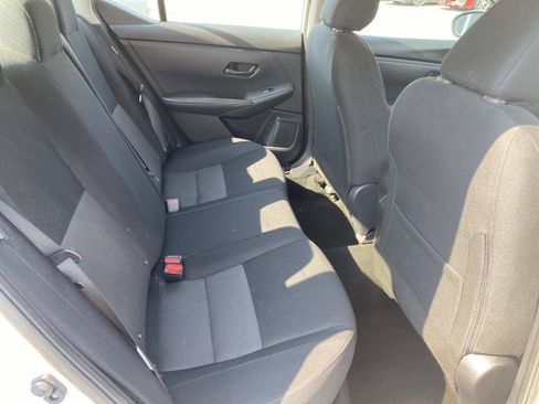 Used 2024 Nissan Sentra SV FWD image 22