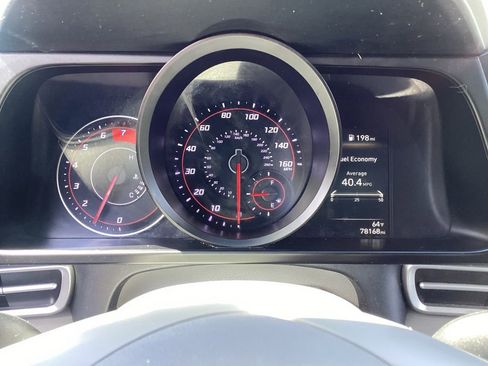 Used 2023 Hyundai Elantra SEL FWD image 18