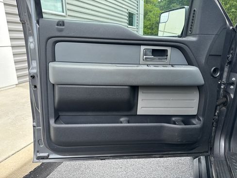 Used 2011 Ford F150 XLT w/ HD Payload Pkg AWD/4WD image 22