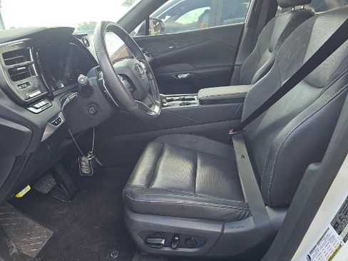 Used 2024 Lexus RX 350 w/ Convenience Package AWD/4WD image 3
