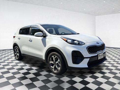 Used 2022 Kia Sportage LX FWD image 3