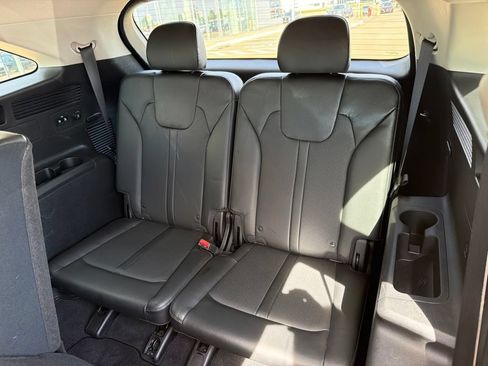 Used 2022 Kia Sorento S FWD image 16