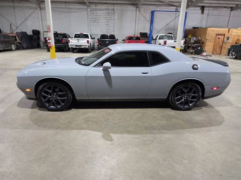 Used 2021 Dodge Challenger SXT w/ Blacktop Package RWD image 5