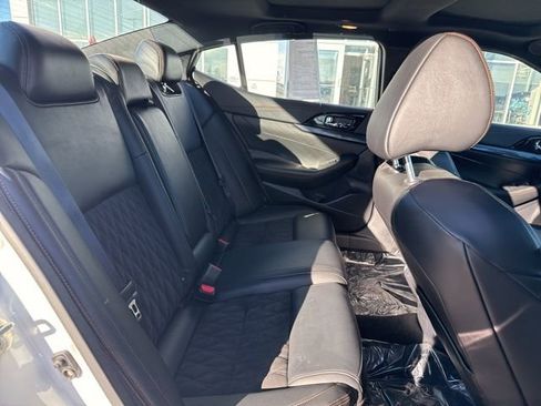 Used 2023 Nissan Maxima SR w/ Sport Mat Group image 19
