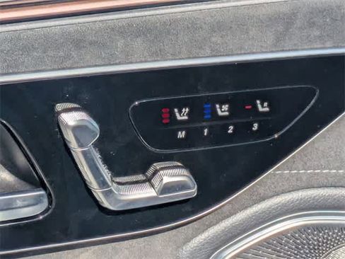 Used 2023 Mercedes-Benz EQS 580 4MATIC Sedan image 15