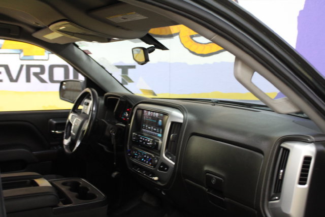 Used 2018 GMC Sierra 1500 SLE w/ Elevation Edition AWD/4WD image 12