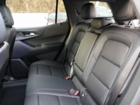 New 2026 Chevrolet Equinox LT image 26