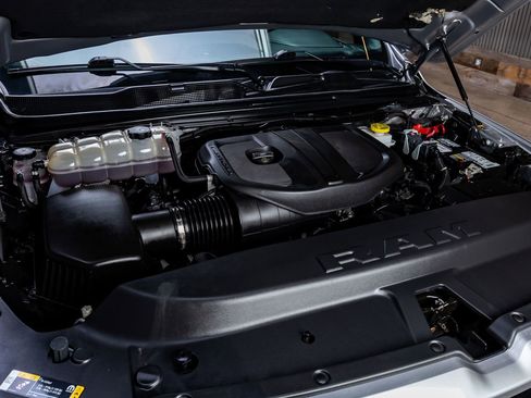 Used 2025 RAM 1500 Laramie w/ Sport Appearance Package image 40