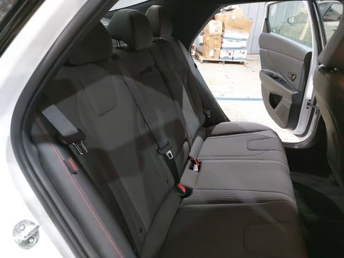 Certified 2024 Hyundai Elantra N Line image 12