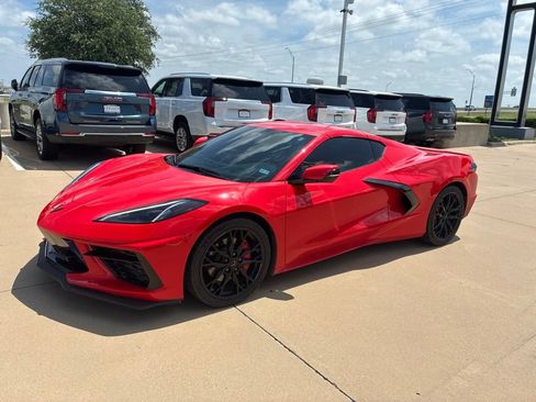 Used 2025 Chevrolet Corvette Stingray Coupe w/ 1LT RWD image 1