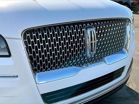 Used 2022 Lincoln Navigator L Reserve image 33