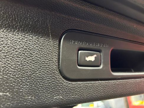 Used 2018 Honda Odyssey EX-L image 18