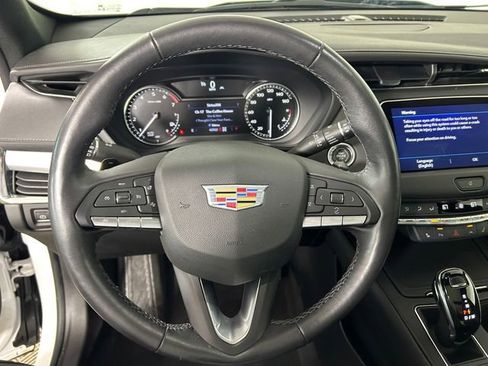 Certified 2023 Cadillac XT4 Premium Luxury w/ Cold Weather Package image 11