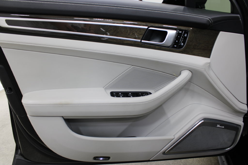 Certified 2021 Porsche Panamera GTS AWD/4WD image 23