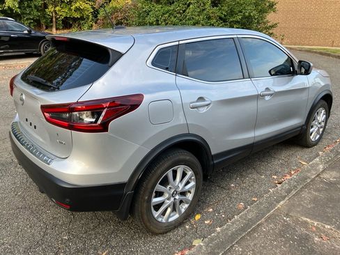 Used 2020 Nissan Rogue Sport S w/ Appearance Package image 4