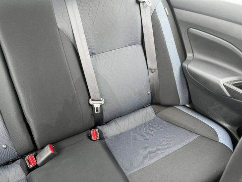 Used 2025 Nissan Versa SV FWD image 33