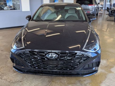 Used 2023 Hyundai Sonata SEL w/ Convenience Package image 3