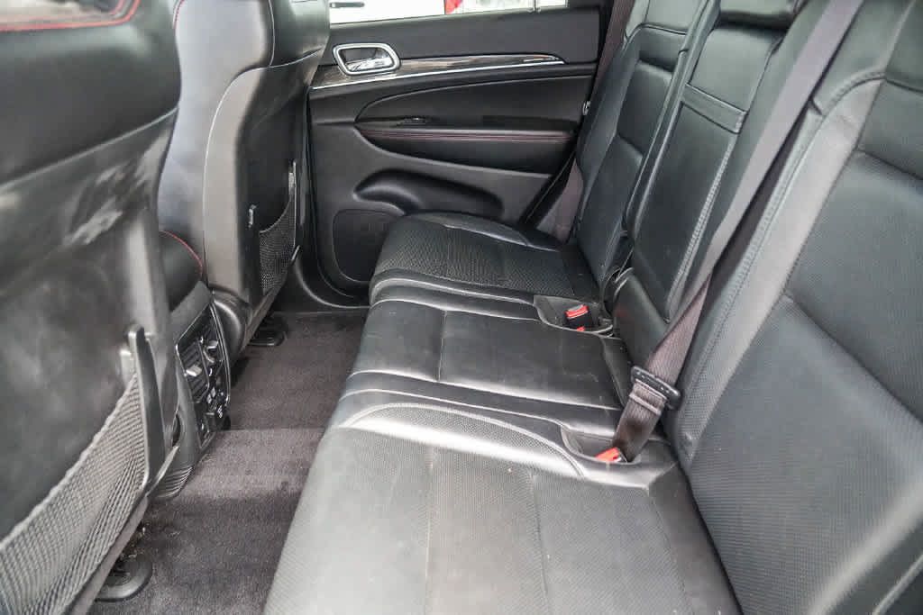 Used 2018 Jeep Grand Cherokee Trailhawk w/ Trailhawk Luxury Group AWD/4WD image 19