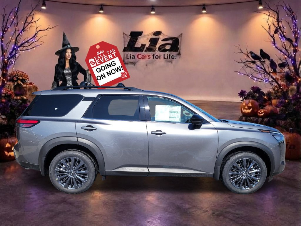 New 2026 Nissan Pathfinder SL AWD/4WD image 2
