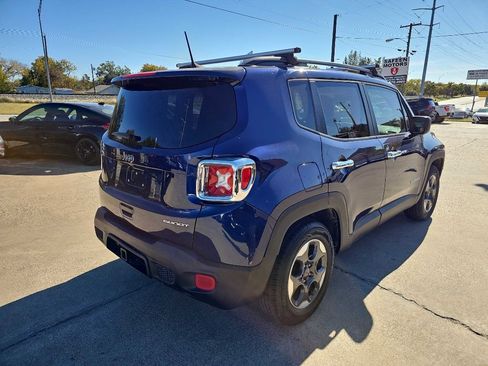 Used 2018 Jeep Renegade Sport w/ Power & Air Group image 3