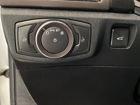 Certified 2020 Ford Fusion SE image 17