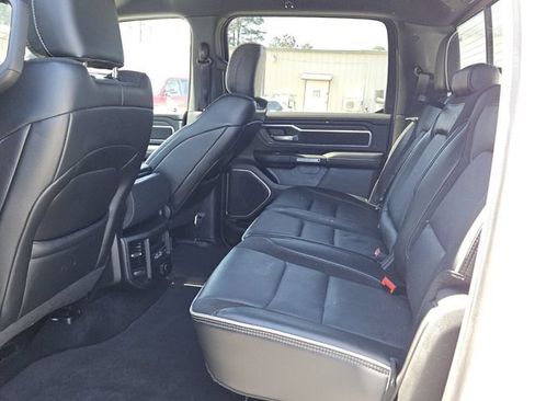 Used 2025 RAM 1500 Laramie AWD/4WD image 11