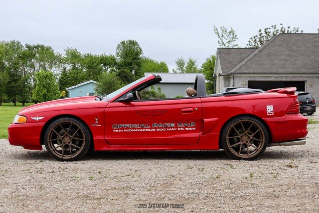 Used 1994 Ford Mustang GT RWD image 3