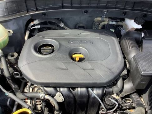 Used 2017 Hyundai Tucson SE w/ SE Popular Package 02 AWD/4WD image 14
