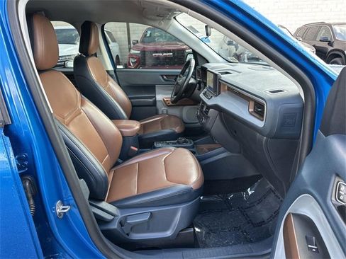 Used 2022 Ford Maverick Lariat w/ Lariat Luxury Package image 25