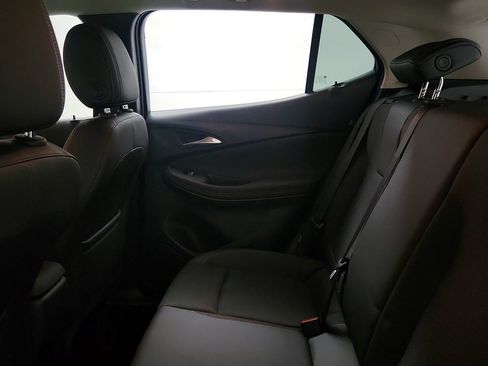 Used 2024 Buick Encore GX Preferred FWD image 23