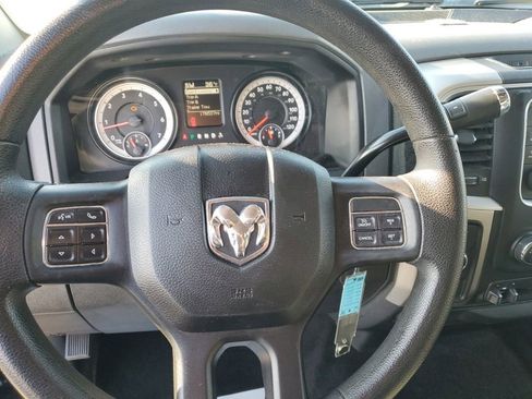 Used 2014 RAM 2500 SLT image 18