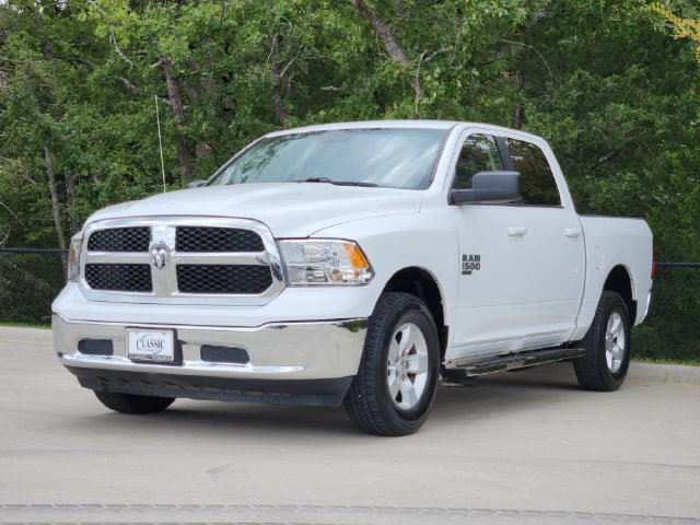 Used 2021 RAM 1500 Classic SLT AWD/4WD image 4