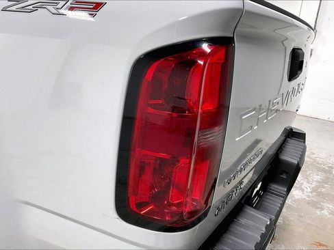 Used 2021 Chevrolet Colorado ZR2 image 38