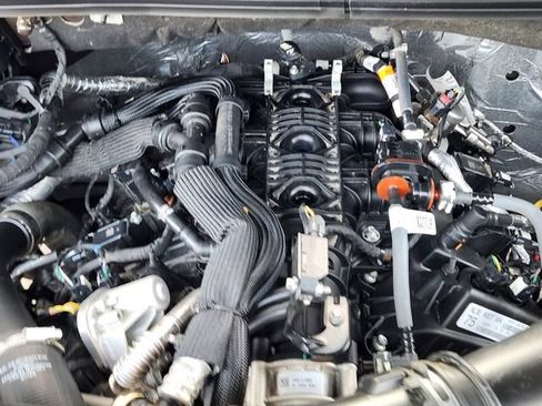Used 2024 Ford Expedition Limited AWD/4WD image 17