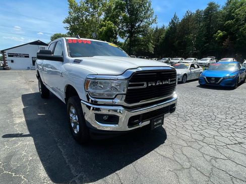 Used 2020 RAM 2500 Big Horn w/ Level 1 Equipment Group AWD/4WD image 13