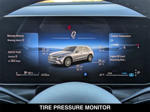 Certified 2025 Mercedes-Benz GLC 300 4MATIC image 23