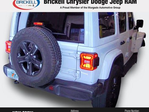 Used 2022 Jeep Wrangler Unlimited Sahara image 4