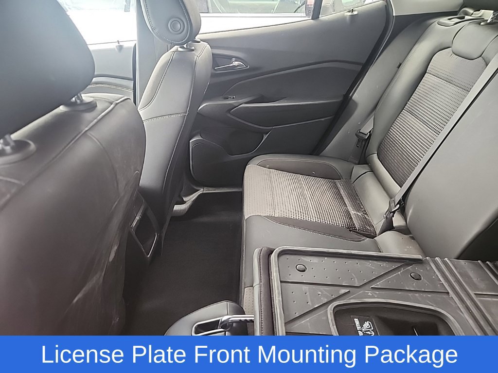 Used 2024 Chevrolet Trax LT w/ Driver Confidence Package FWD image 11
