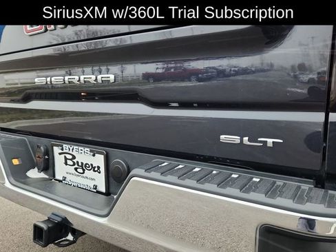 Used 2025 GMC Sierra 1500 SLT image 14