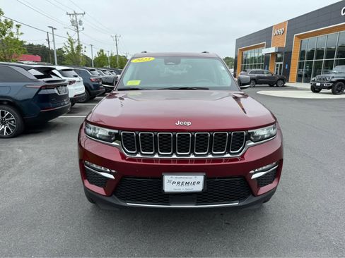 Used 2023 Jeep Grand Cherokee 4WD 4xe image 2