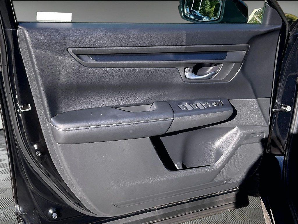 Used 2022 Honda CR-V EX image 9