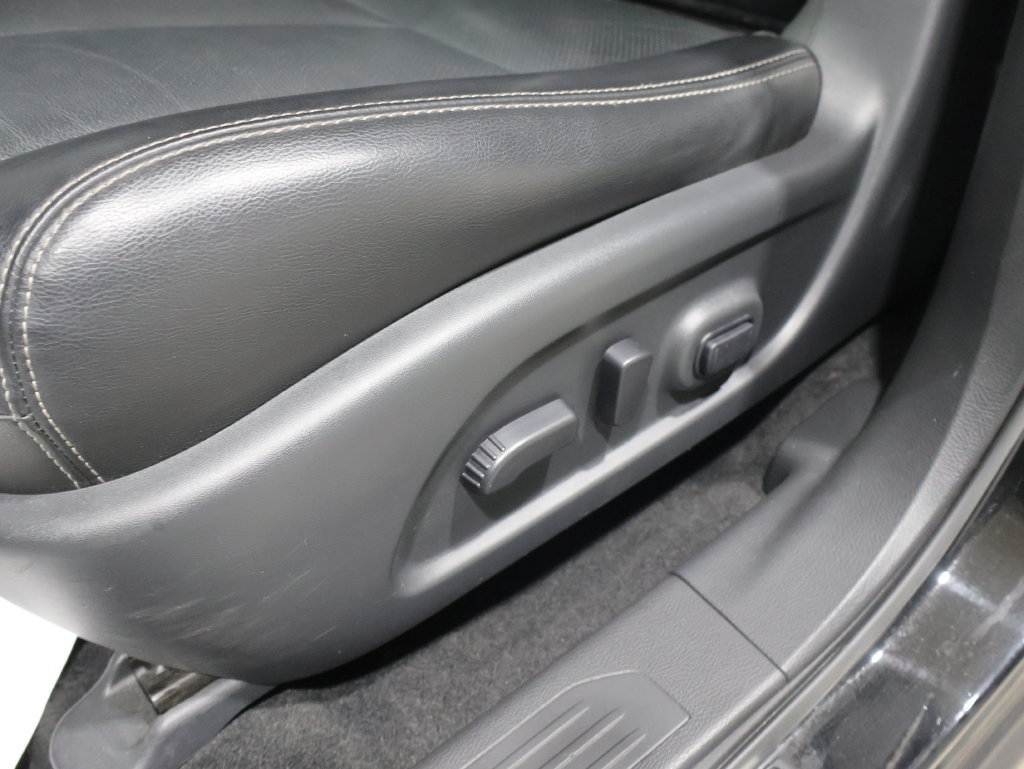 Used 2020 Nissan Murano SL w/ Cargo Package AWD/4WD image 11
