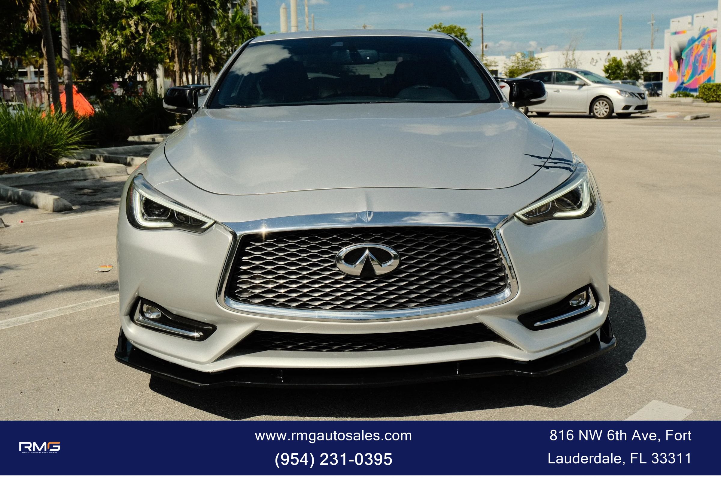 Used 2018 INFINITI Q60 3.0t Luxe RWD image 2