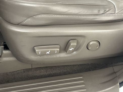 Used 2018 Lexus GX 460 w/ Navigation Package image 20