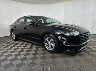 Certified 2023 Hyundai Sonata SE w/ Preferred Accessory Package video 2